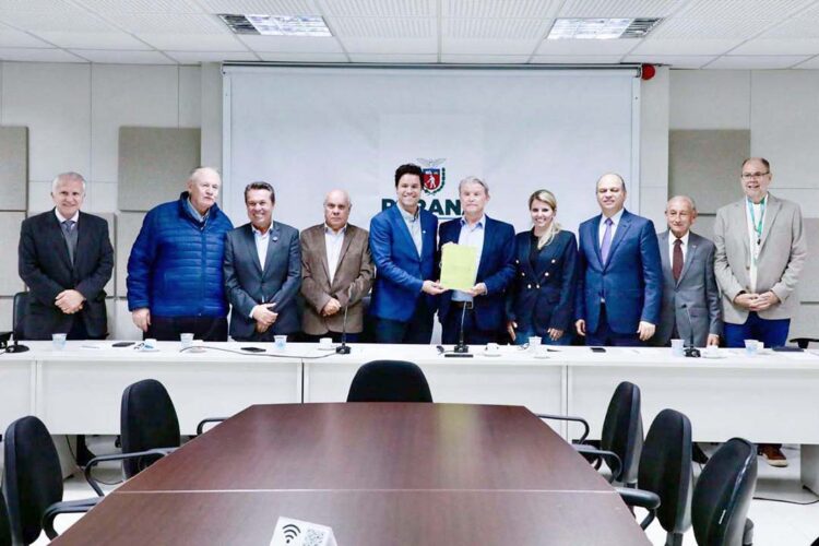 Estado lança publicação com indicadores de sustentabilidade por bacias hidrográficas