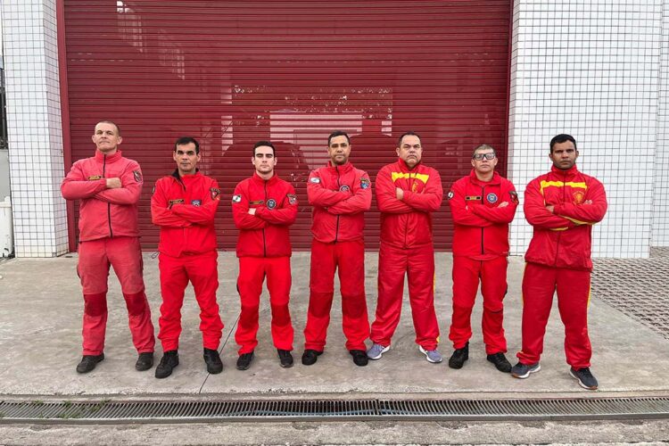 Resgates, policiamento, técnica e solidariedade: Paraná encerra operação no Rio Grande do Sul