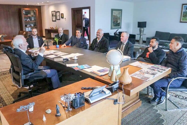 Lideranças do Noroeste pedem ao governador nova sede administrativa do Sesc Paranavaí