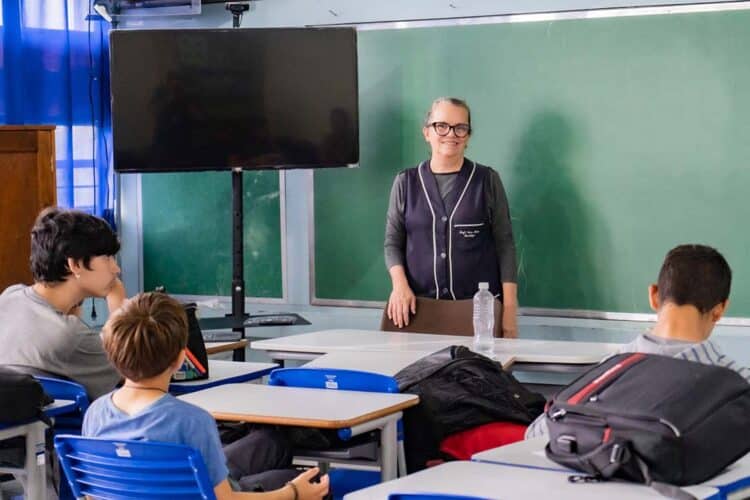 Inscrições para professores e servidores interessados em ser diretores continuam até o dia 26