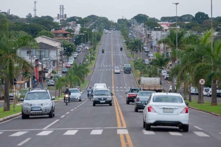 No Paraná, 75,8% da frota tributada pagou IPVA lançado em 2024; veja como regularizar