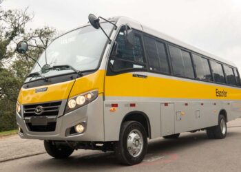 Alto Paraná investe na renovação da frota e  adquire veículos para educação, saúde e esporte