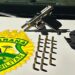 Homem é preso com pistola e diversas munições dentro do carro no Centro de Guairaçá