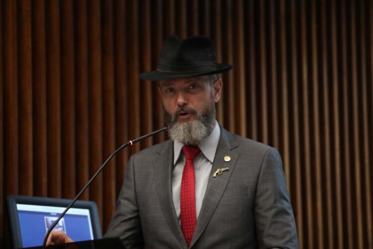 Projeto de lei quer instituir a Campanha de Conscientização sobre a Fibrose Cística no Paraná