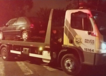 PM recupera carro furtado e prende homem no Jardim São Jorge