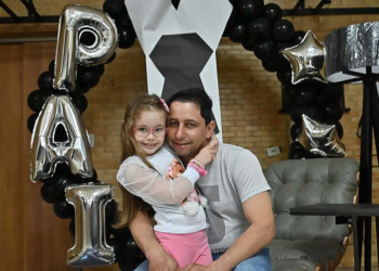 Sem trajes especiais, sem capas e sem poderes, mas super-heróis