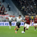 Corinthians vence jogo quente, deixa Z4 e complica Flamengo na briga pelo título
