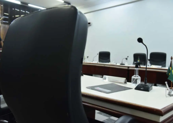 Candidatos a vereadores de Paranavaí levam nomes inusitados para a urna eletrônica