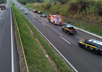 Morador de Alto Paraná é ejetado de carro durante capotamento e morre na BR-376