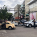 Carro capota e fica com as rodas para cima após colisão no Centro de Paranavaí