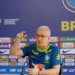 Dorival fala em preocupação com número de estrangeiros no futebol brasileiro