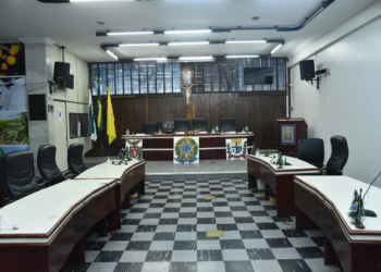 Carlos Augusto e Rauny Aguiar confirmam candidatura à presidência da Câmara