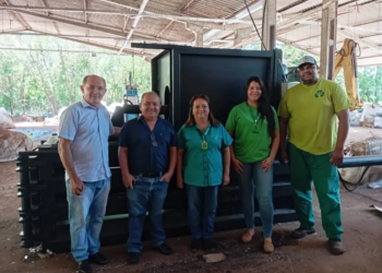 Nova prensa duplica produtividadee amplia renda de cooperados da Coopervaí