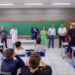 Rede estadual entrega novos kits escolares