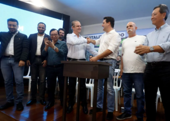 Ratinho Junior anuncia novos secretários