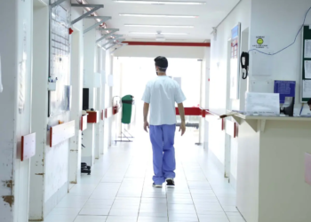 Novo ciclo do Programa Mais Médicos abre 158 vagas em 106 municípios do Paraná