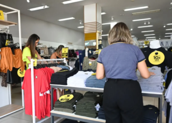 Neste sábado, consumidores concorrem a prêmios em ação especial da Aciap