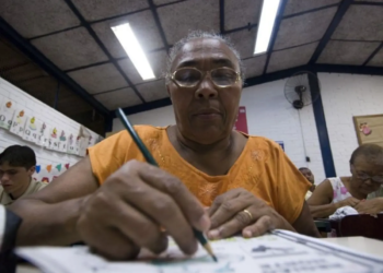 Secretaria de Educação abre inscrições para o Programa Brasil Alfabetizado