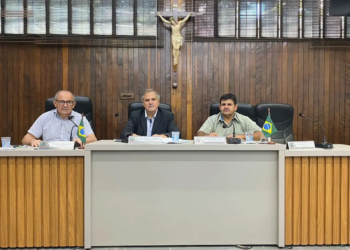 Comissão de Obras discute projeto que propõe QR Codes em placas de obras públicas