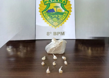 Casal é preso com crack após PM flagrar fogo em residência de Paranavaí