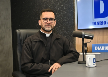 Padre Adão Dias Martins na entrevista ao DN