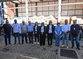 Voluntários arrecadam 5 toneladas de alimentos para a Santa Casa de Paranavaí