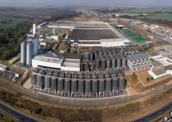 Paraná lidera volume industrial no Sul do Brasil