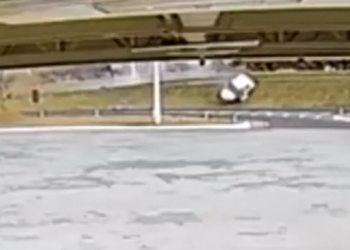 Câmera flagra acidente que deixou dois feridos na BR-376, em Nova Esperança; VÍDEO