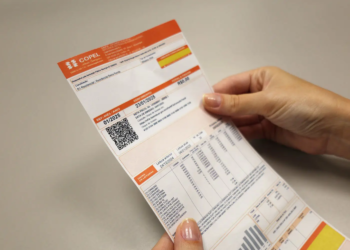 Programa paranaense Energia Solidária garante eletricidade gratuita a 342 mil famílias