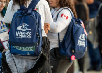 Estudantes da região de Paranavaí retornam de intercâmbio pelo Programa Ganhando o Mundo