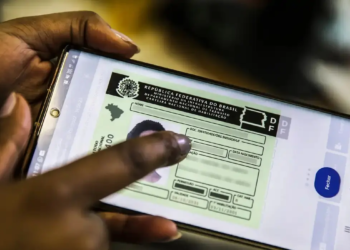 Projeto que quer fim da obrigatoriedade de aulas em autoescolas pode fazer custo da CNH cair em até 80%