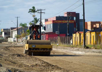 Taxa de desemprego cai para 3,8% e Paraná tem o melhor 2º trimestre da história