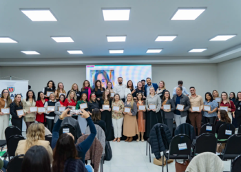 Congresso de formação continuada para professores de redes municipais