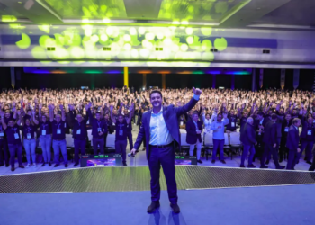 Governador apresenta avanços econômicos do Paraná