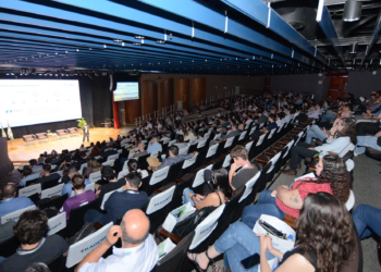 Tecpar e Detran-PR discutem recurso de tecnologia para registrar histórico de veículos