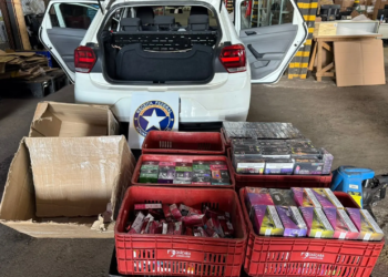 Receita Federal apreende grande quantidade de cigarros eletrônicos e essências