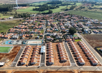 Estado propõe perdoar dívidas de até R$ 7 mil com a Cohapar