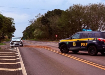 5 pessoas ficam feridas em acidente entre dois veículos na BR-376, em Guairaçá