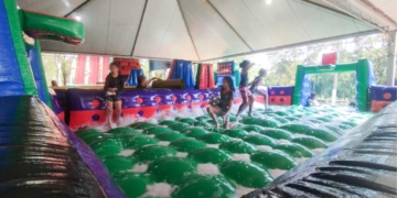 Diamante do Norte promove ação com crianças no Clube do Laço