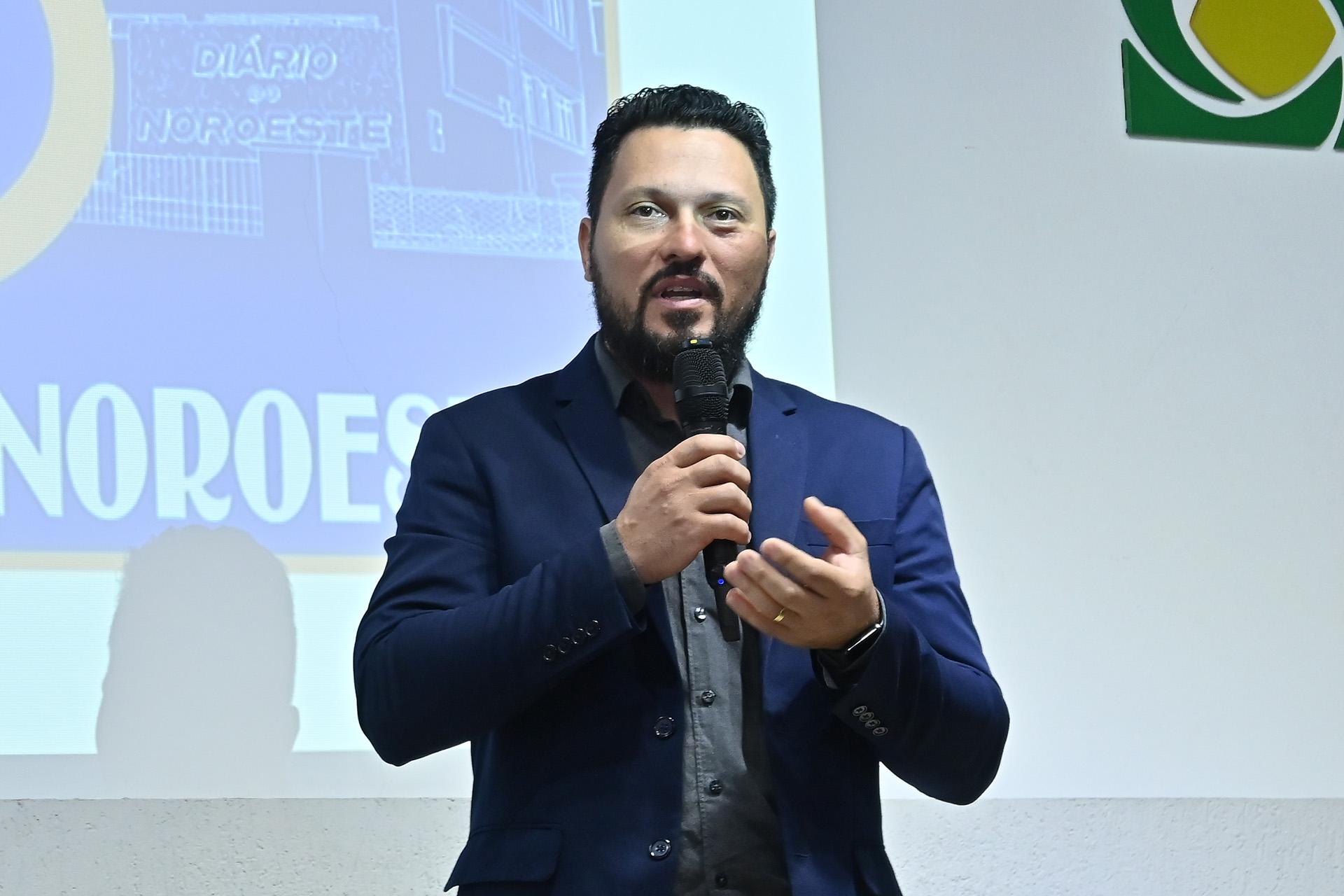 Semeando Leitores e cultivando educação: projeto do DN reforça importância de ler e escrever