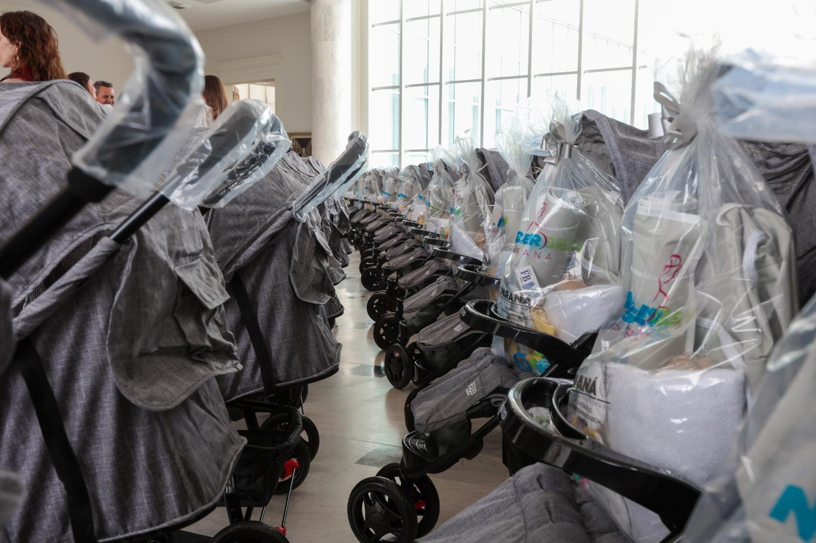 Governo do Paraná inicia entregas do programa Nascer Bem Paraná em Loanda