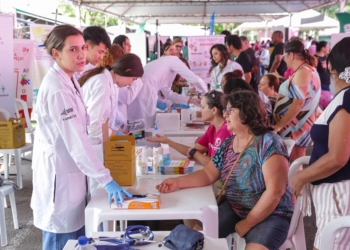 Outubro Rosa alerta para doenças cardiovasculares