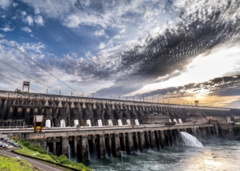 Itaipu destaca no Senado que é uma das fontes de energia mais baratas para o consumidor