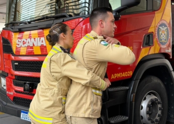 Bombeiros alerta para mudança na manobra em casos de engasgo e reforça cuidados com bebês e idosos