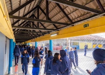 Começam as consultas sobre expansão do Parceiro da Escola e modelo cívico-militar