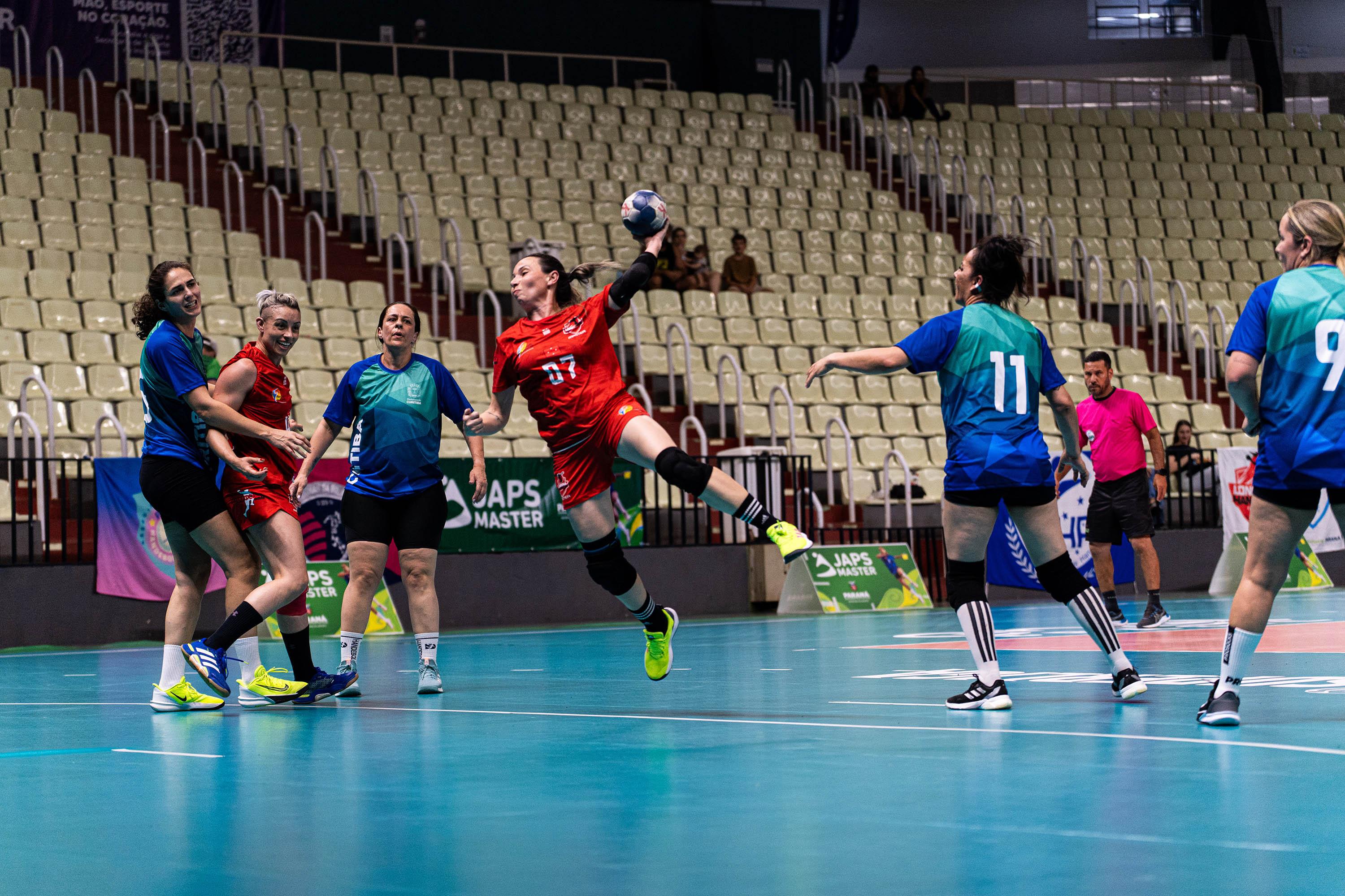 Paraná Master encerra edição 2025 e consolida esporte para atletas a partir de 35 anos
Foto: SEES