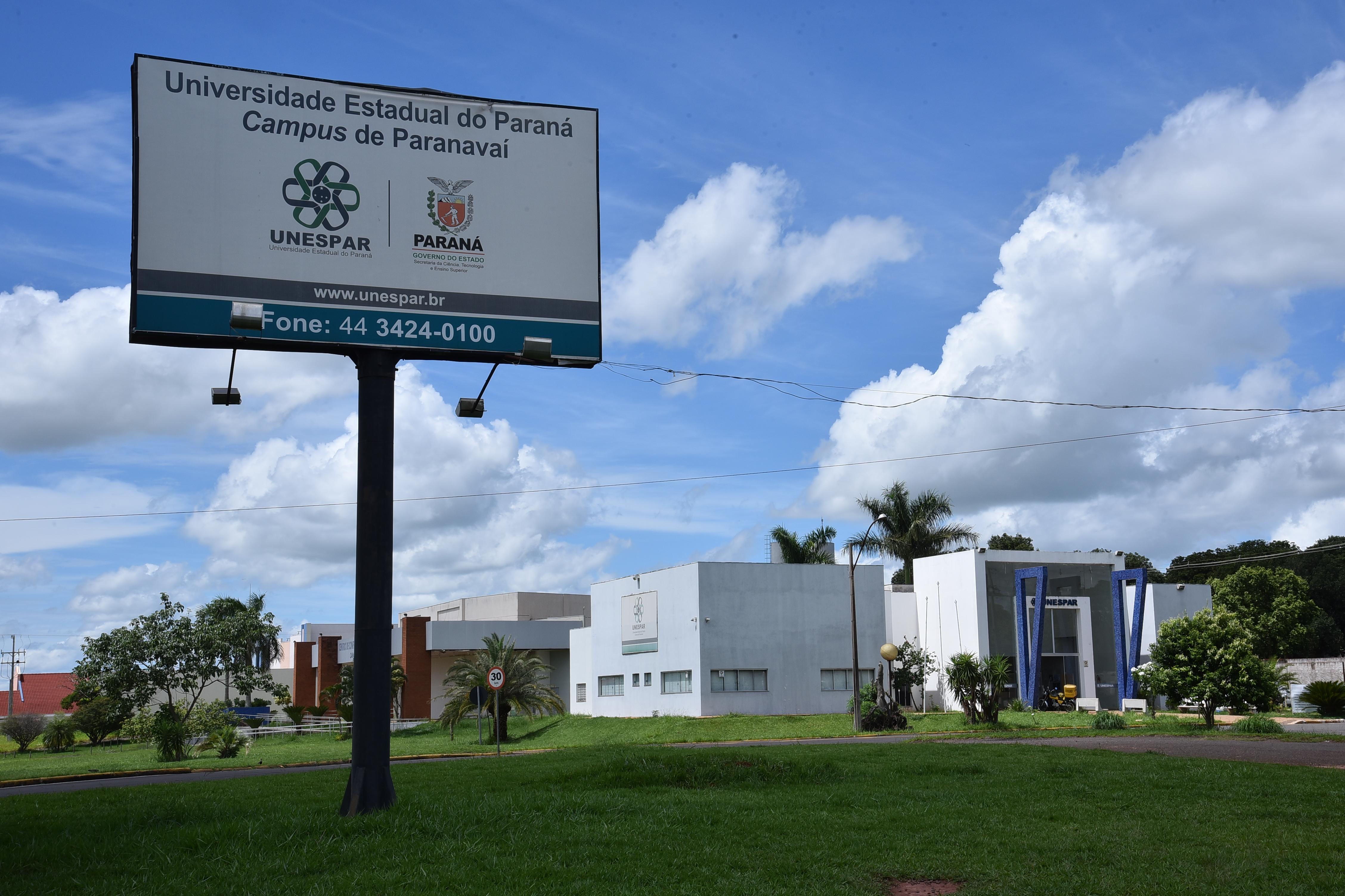 As vagas, todas de nível superior, estão distribuídas entre os sete campi da universidade e a reitoria
Foto: Ivan Fuquini/Arquivo DN