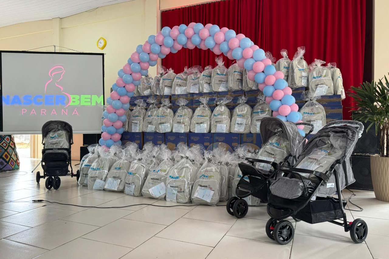 Programa que entrega carrinho de bebê para famílias carentes já alcançou mais de duas mil beneficiadas
Foto: SEDEF