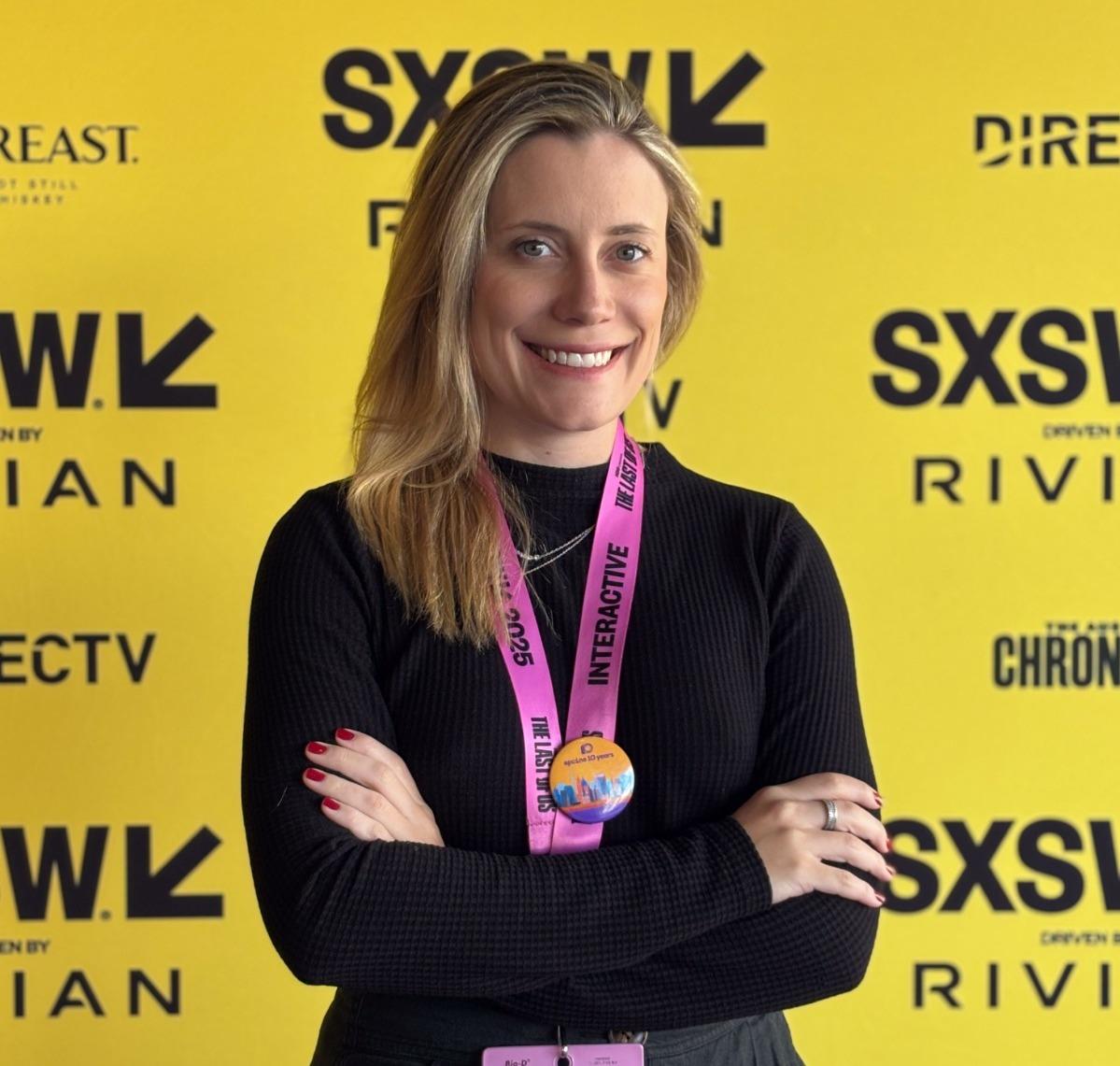 WhatsApp Image 2025-12-02 at 09.21.51 Mandi Castro é escritora, roteirista e produtora cultural. Formada em Ciências Contábeis e em Rádio, TV e Internet, com pós-graduação em Roteiro para o Audiovisual e também gestão de projetos e negócios para o audiovisual pela Faap
Instagram: @_mandicastro
Linkedin: www.linkedin.com/in/mandicastro