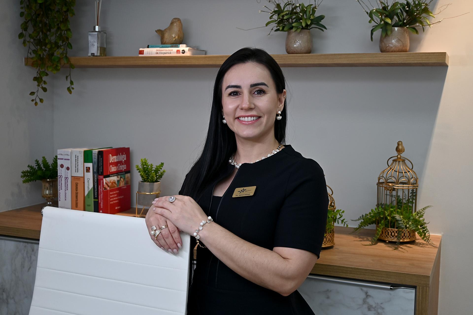 Adrieli Deltrejo é médica pós-graduada em Dermatologia Clínica e Cirúrgica - Foto: Ivan Fuquini